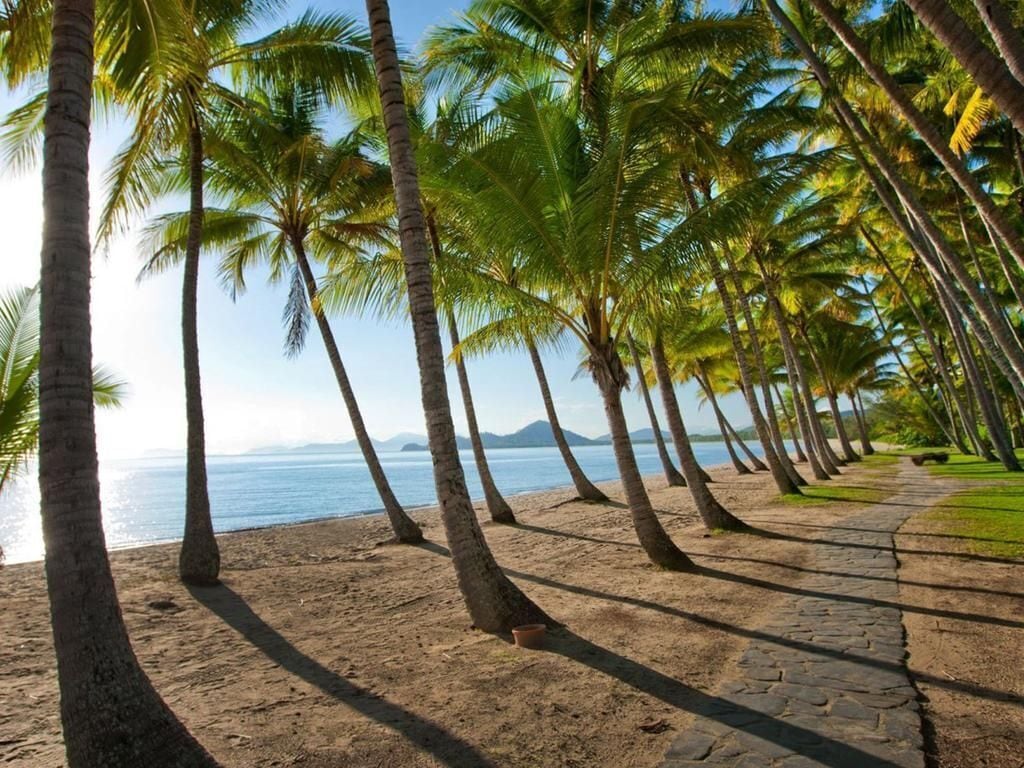 Kamala | Alamanda Luxury Beachfront Resort