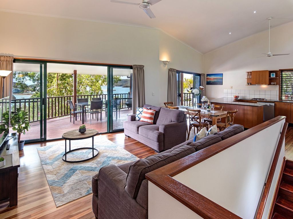 Casuarina Cove Villa 1 on Hamilton Island by Hamorent