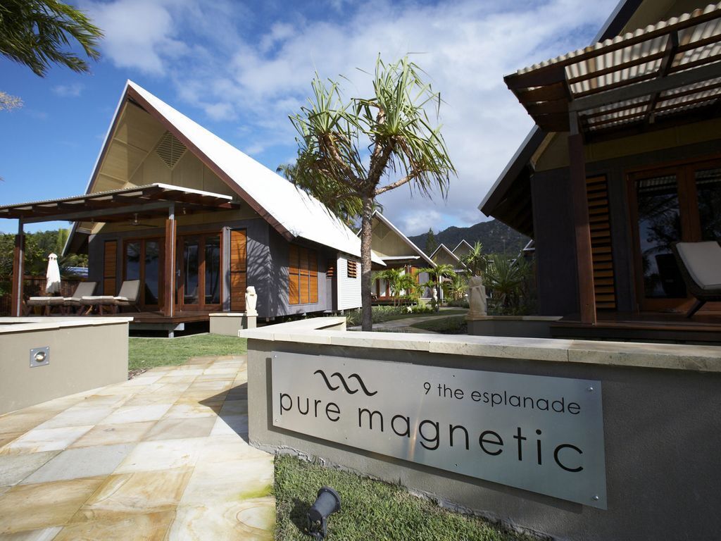 Pure Magnetic Villa 2