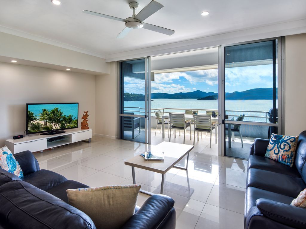 Frangipani 207 - Beachfront Apartment on Hamilton Island