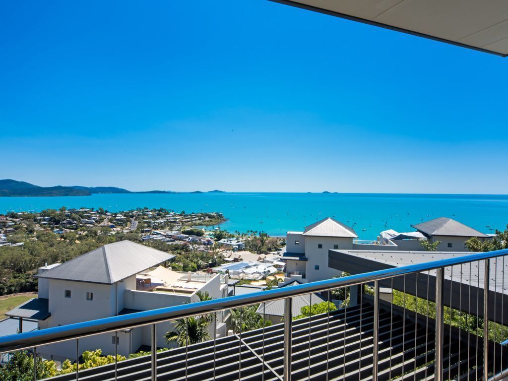 Whitsunday Views - Holiday Home Airlie Beach