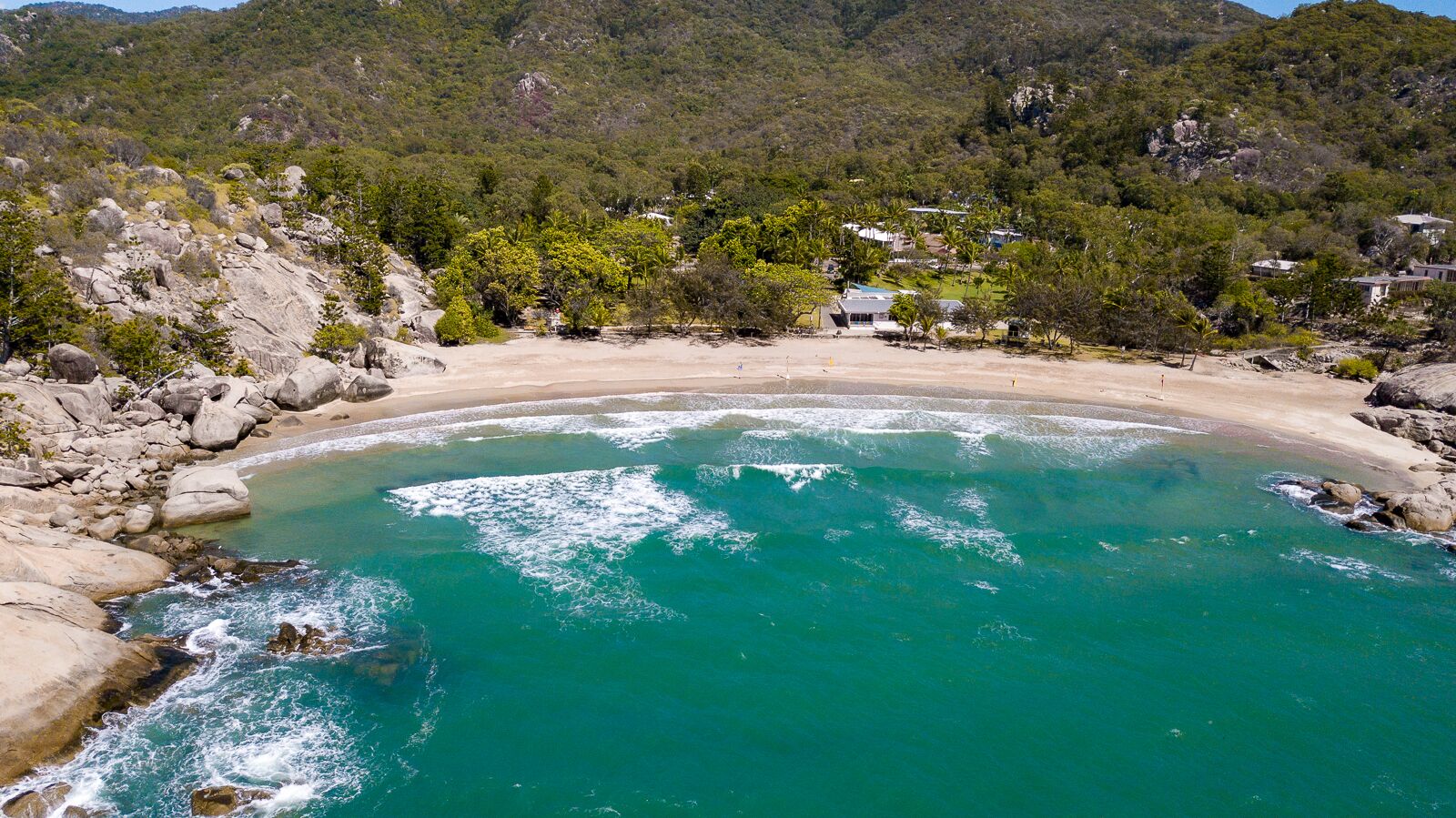 Stay in a Classic "queenslander"