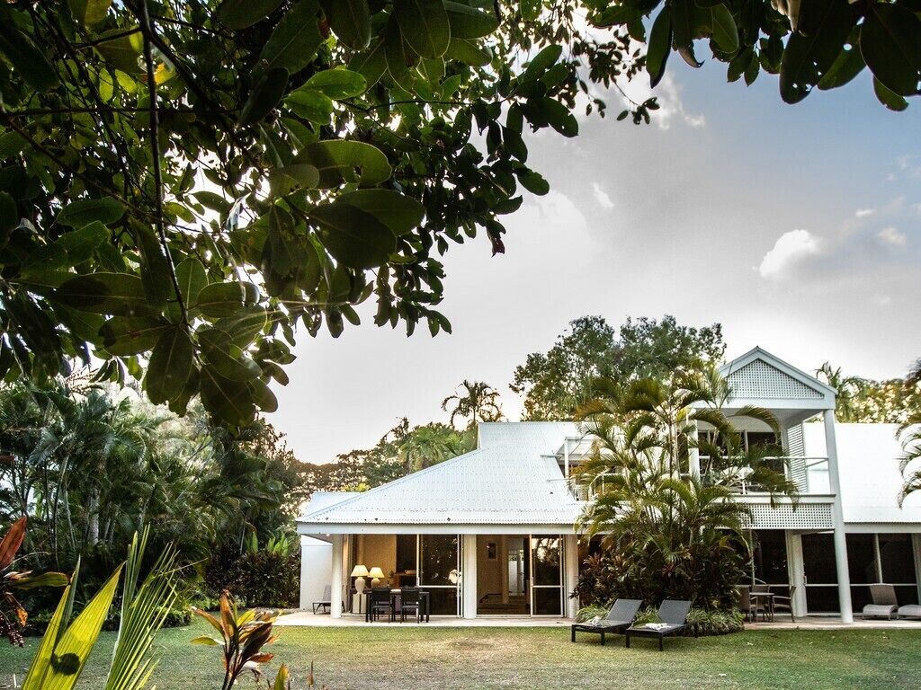 Beachfront Mirage Villa 435 - Four Mile Beach Port Douglas