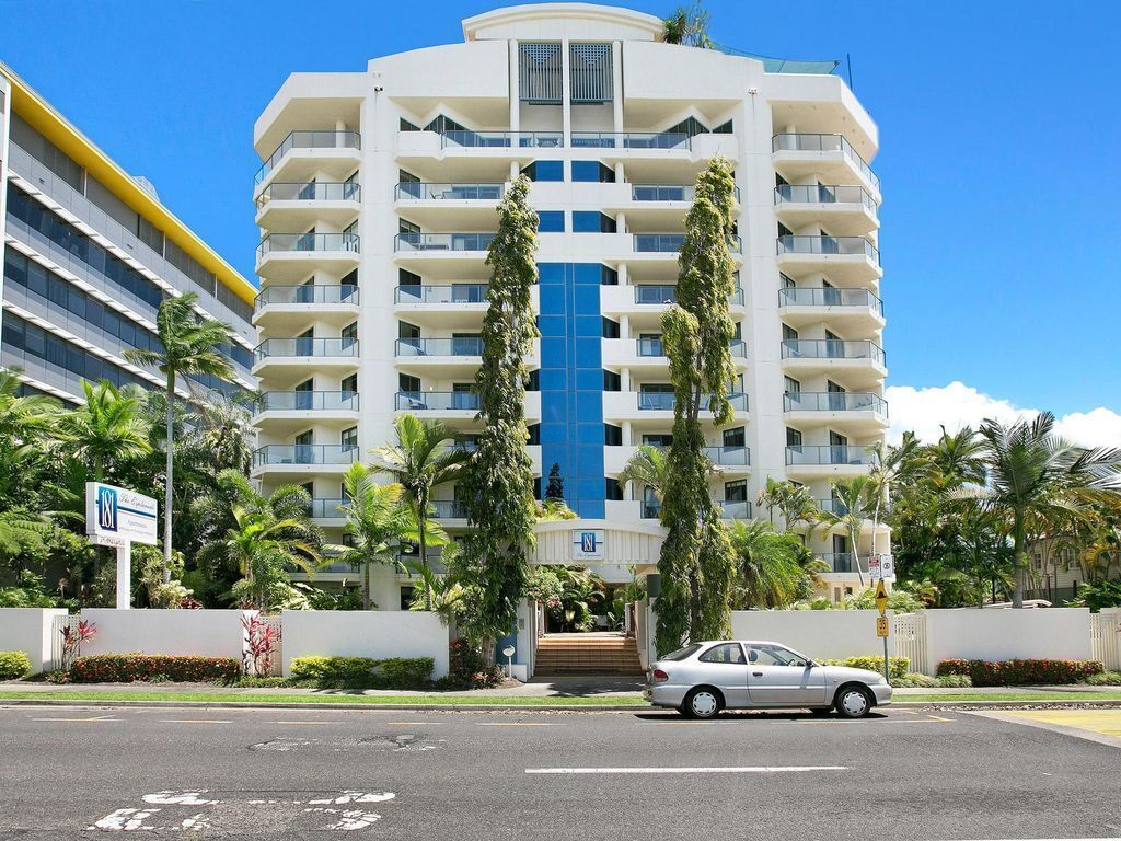 19/181 Esplanade, Cairns City - Ocean Views IN THE Cairns CBD