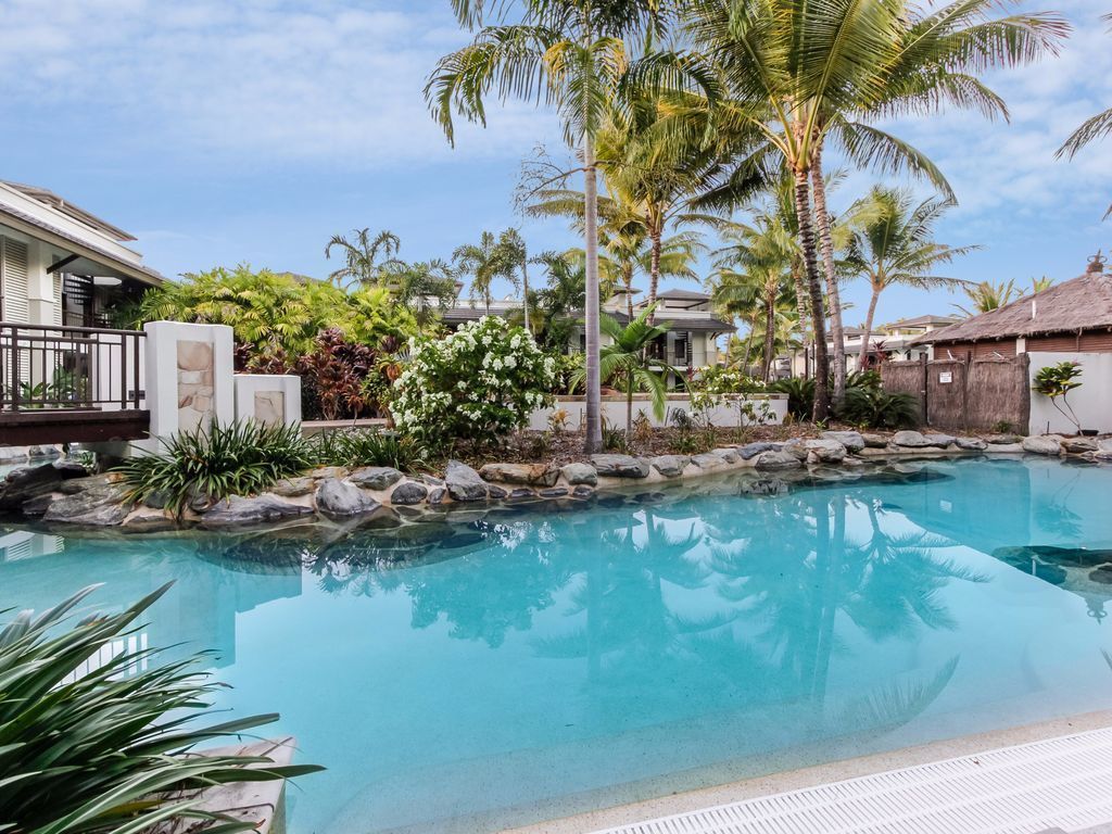 Swim Out 168 | Sea Temple Port Douglas