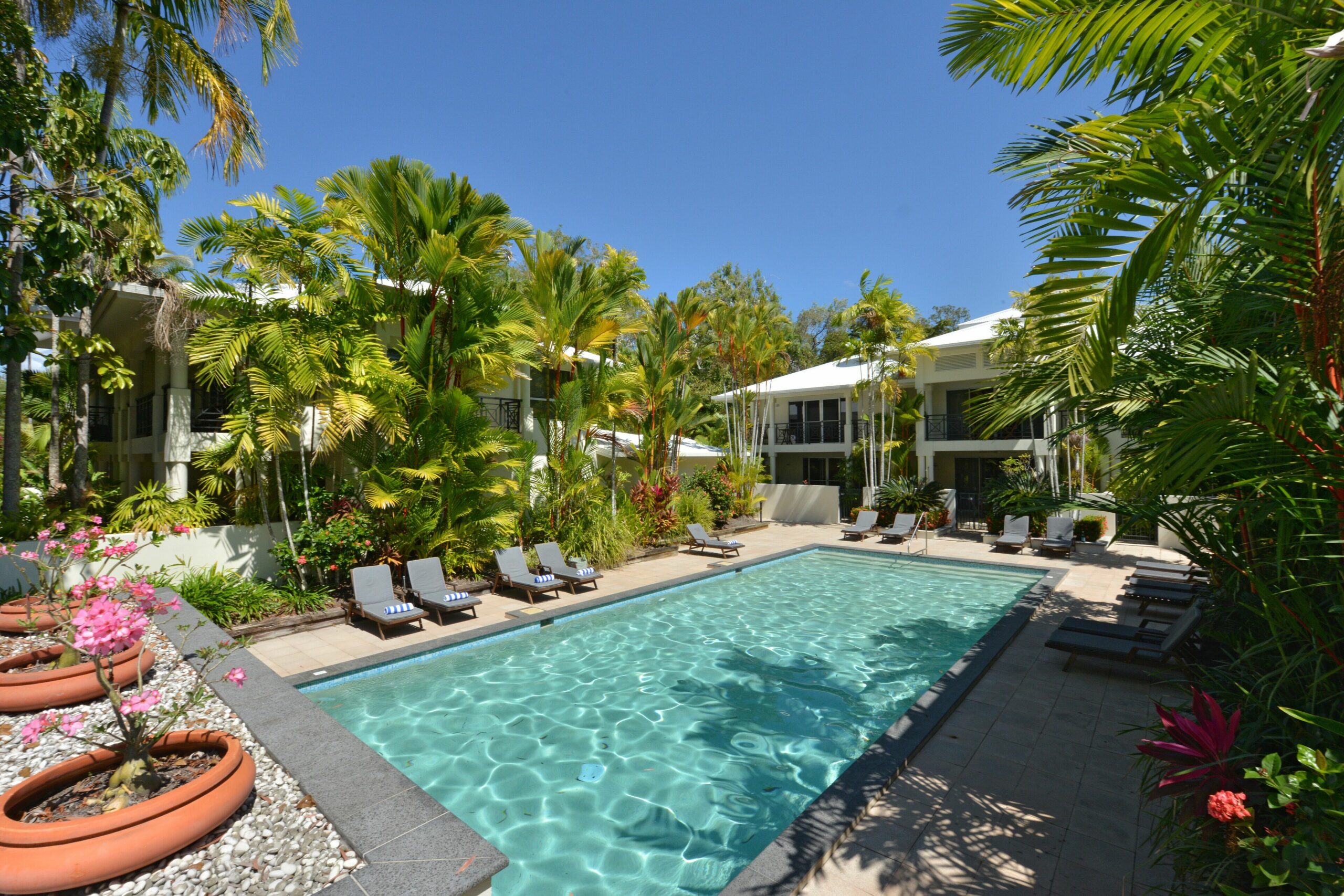 Beach View Villa- Newly renovated throughout.