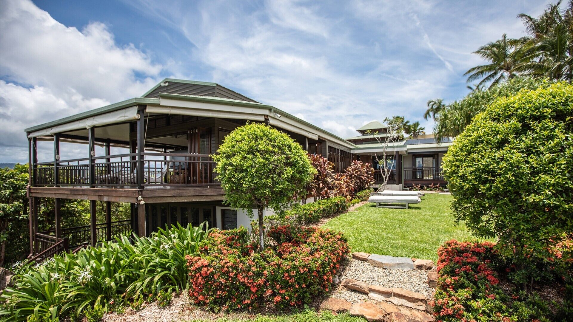 Bangalow - Luxurious Residence Port Douglas