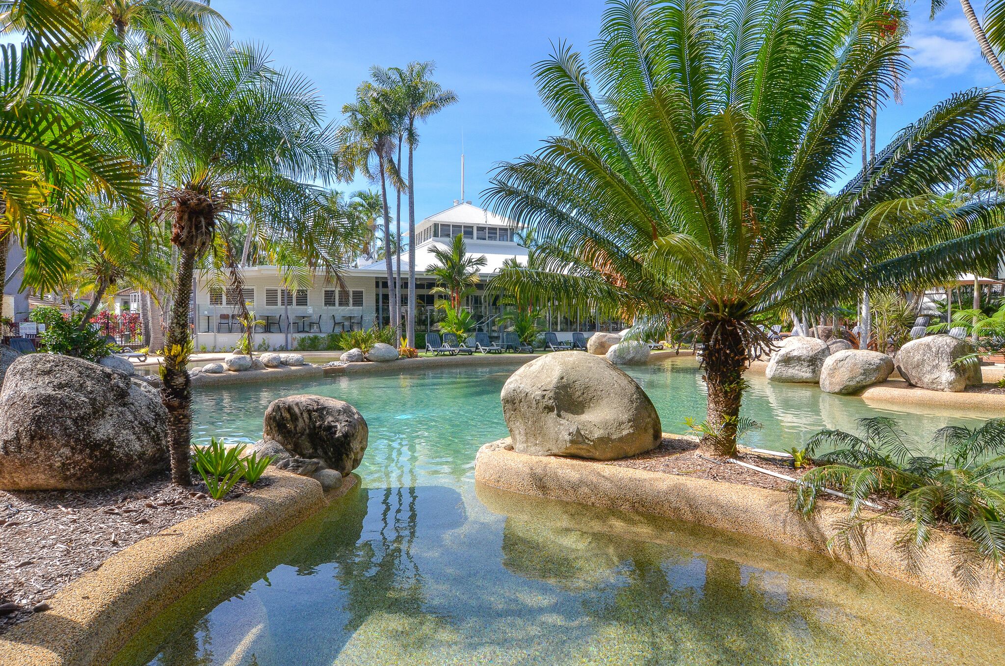 POOLSIDE VILLA @ REEF RESORT - FREE WIFI & NETFLIX.