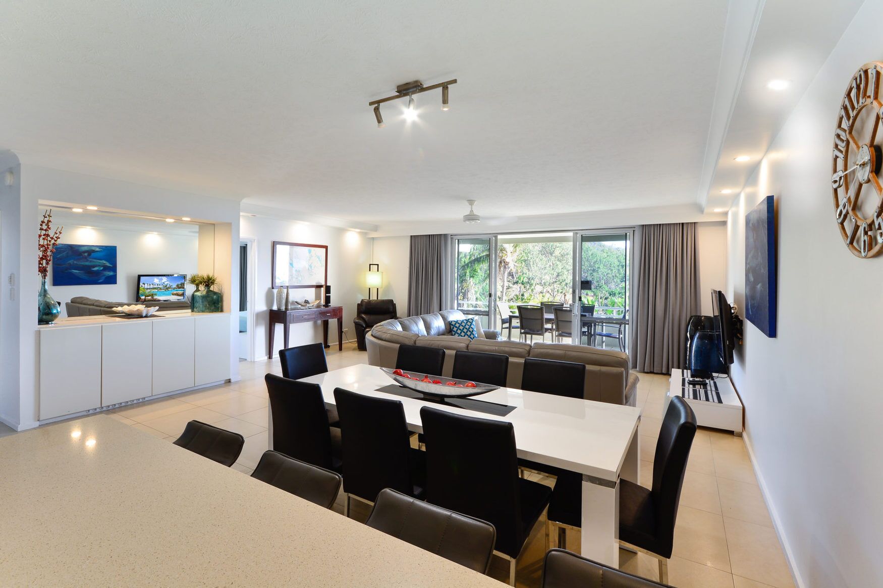 Ponciana 101 Hamilton Island Centrally Located 3 Bedroom, Plus Buggy