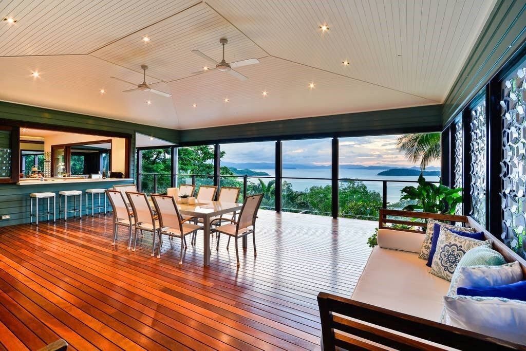 Whitsunday Waters - Beautiful Large House on Hamilton Island