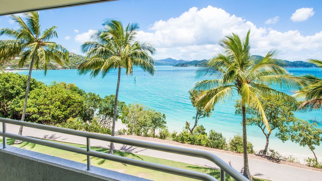 Stunning Beach Front Apartment