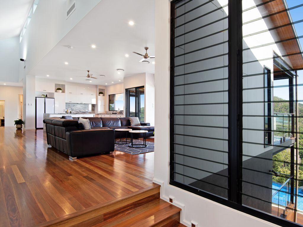 Southwinds - Stunning 7 Bedroom House on Hamilton Island