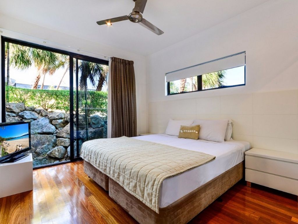 Pinnacle 1 - Seaview Apartment on Hamilton Island