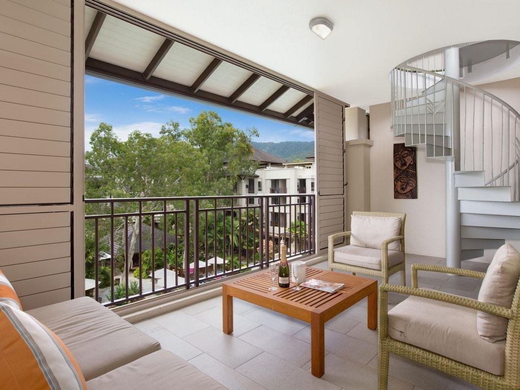 Private Two Bedroom Penthouse Apartment, Sea Temple Palm Cove