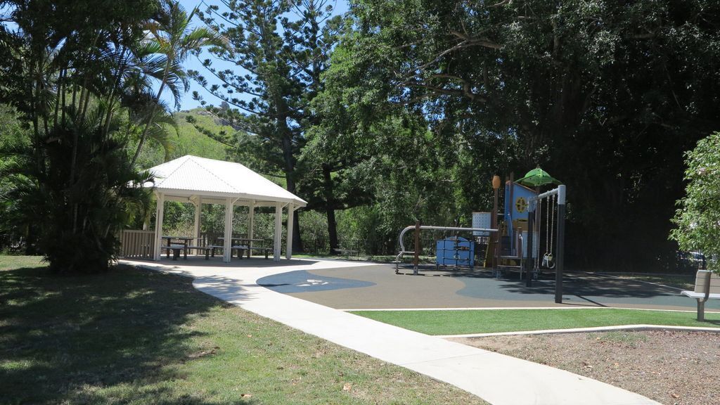 Seaclusion - Picnic Bay, QLD