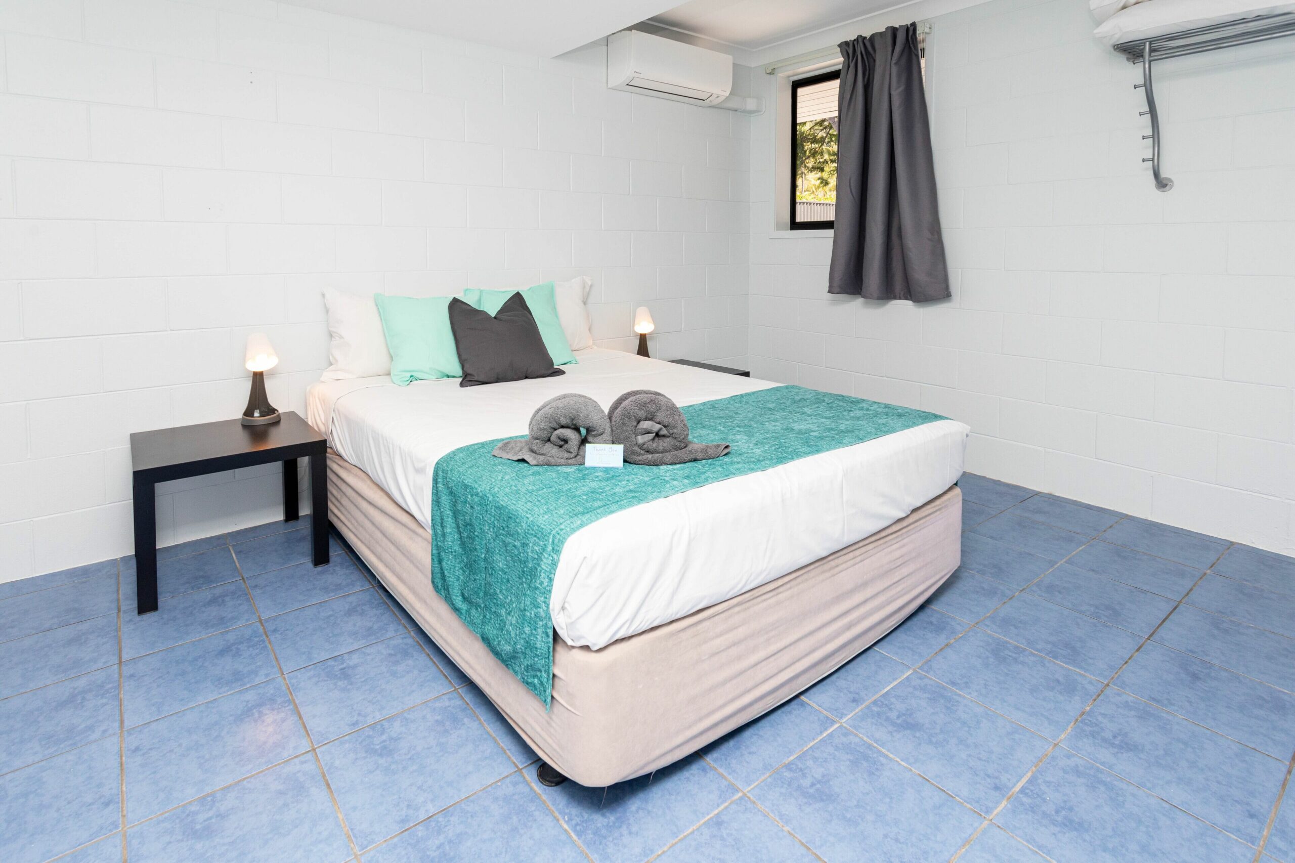 Airlie Sun & Sand Accommodation 4