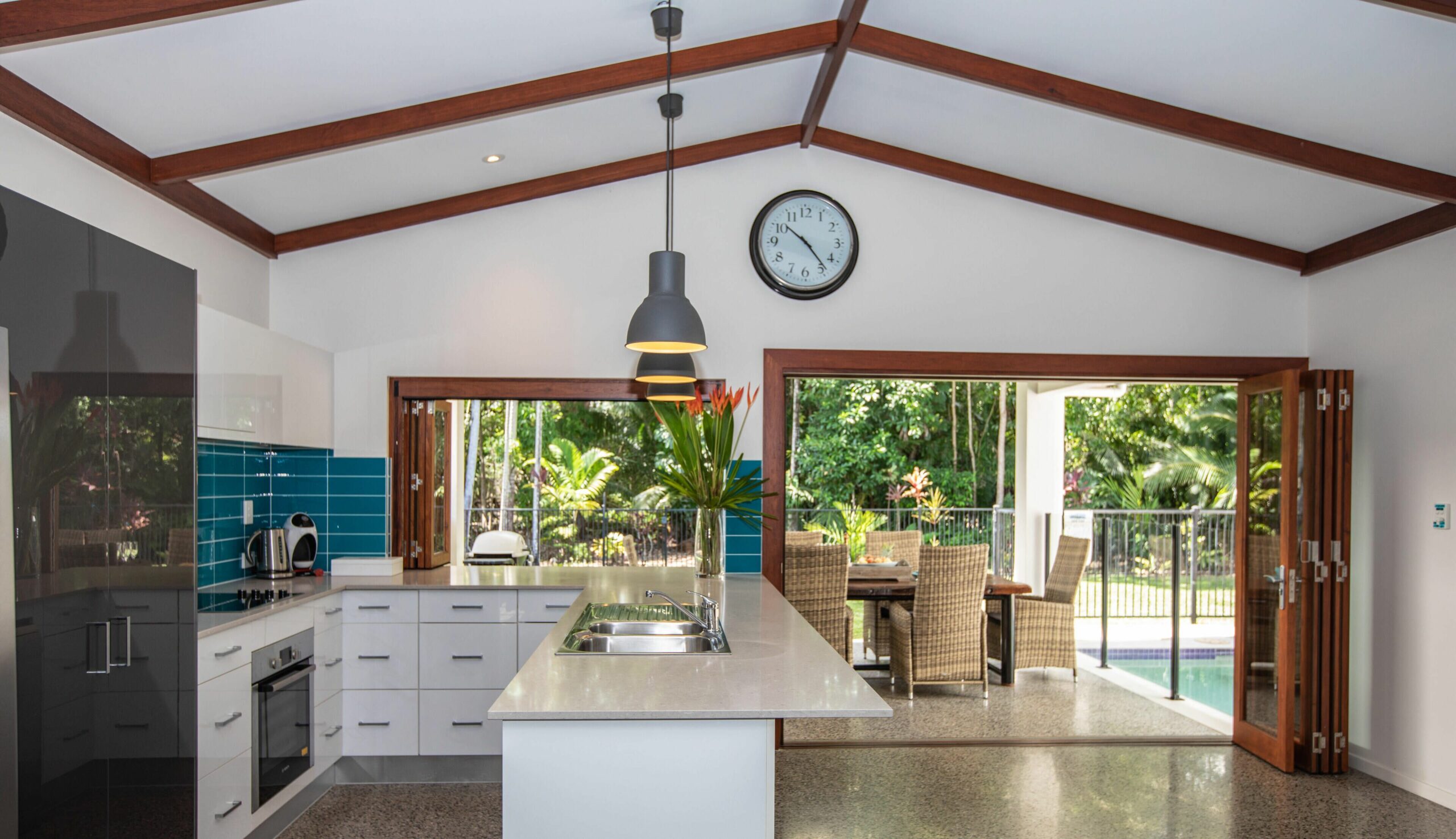 Cowrie Beach House Port Douglas