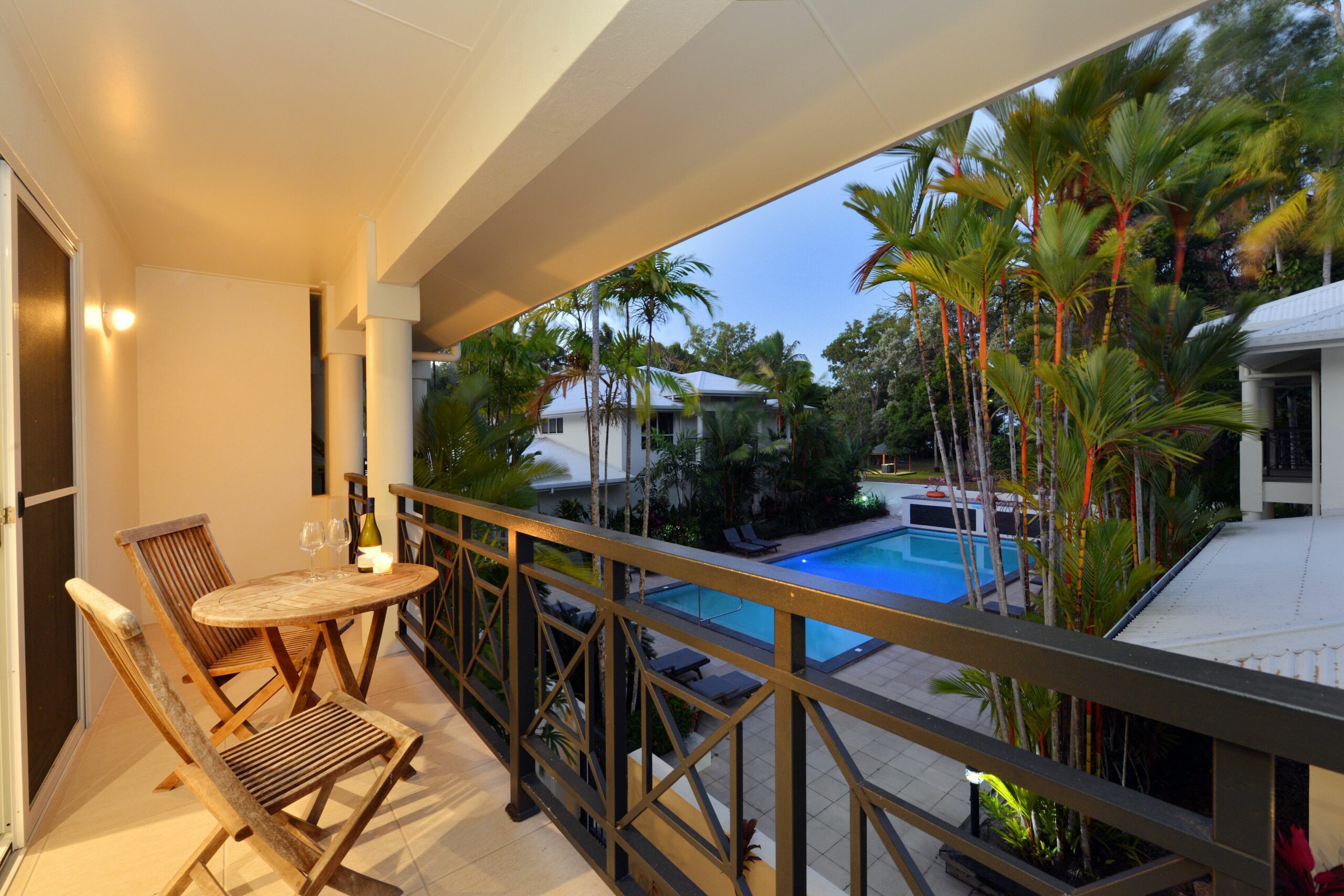 Beach View Villa- Newly renovated throughout.