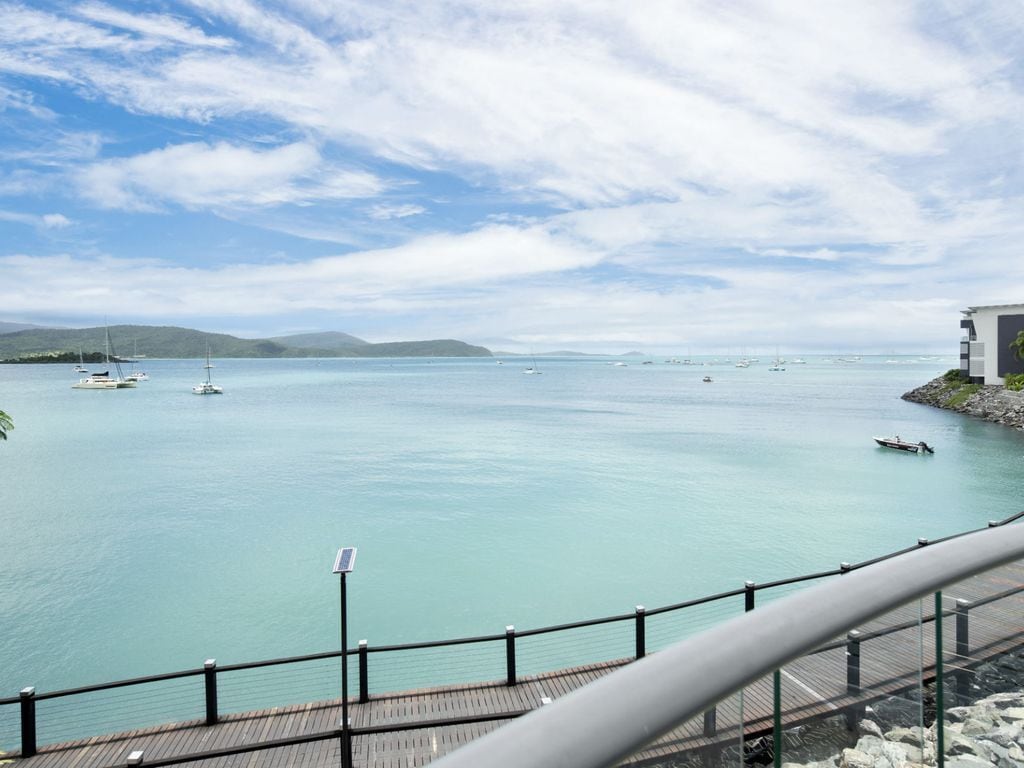 Serenity Shores - Airlie Beach