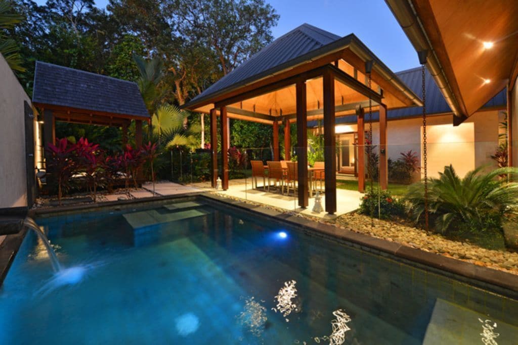 Villa 3, Private Tropical Balinese Style Luxury Resort Home