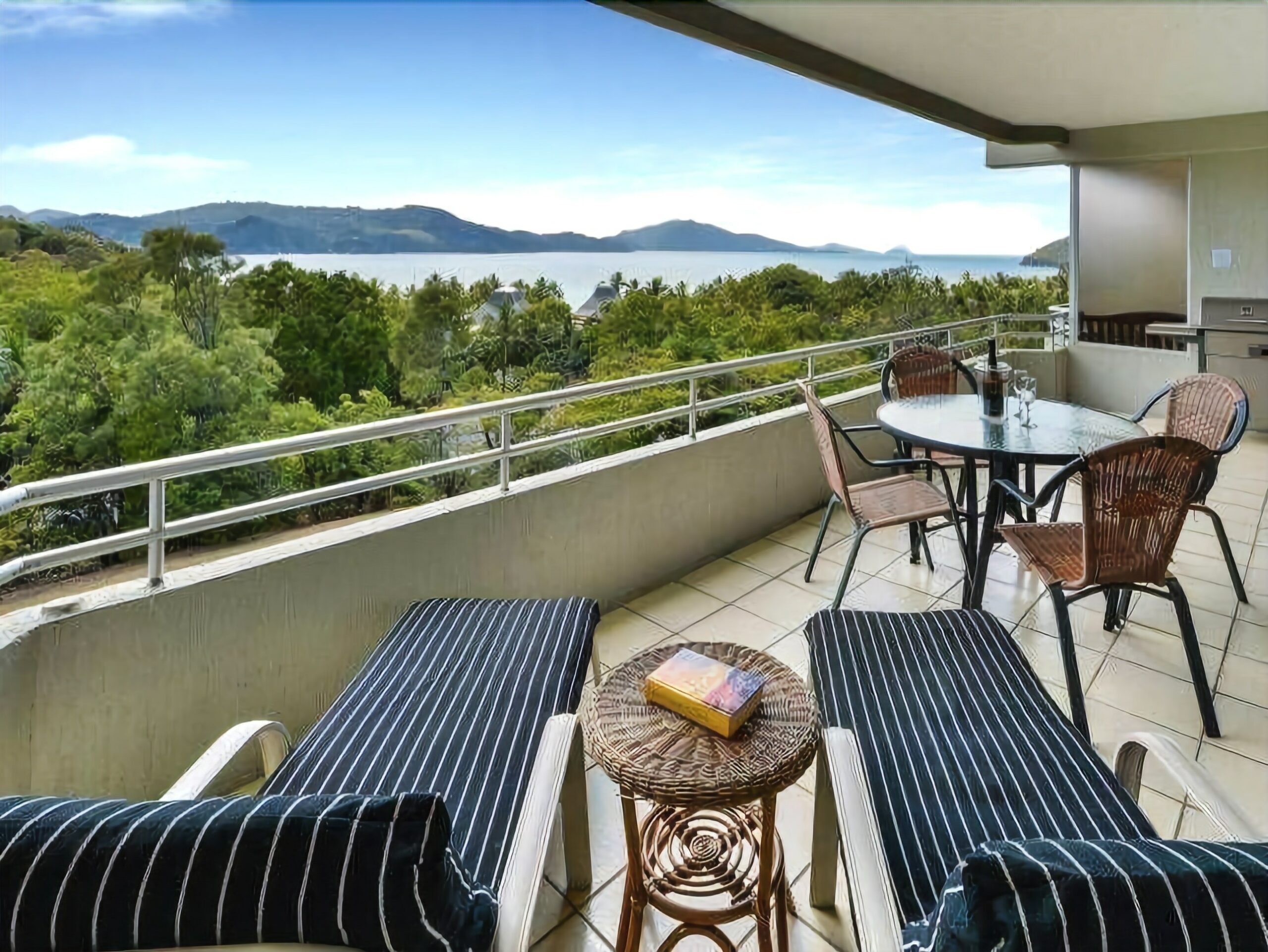 Poinciana 107 – Hamilton Island