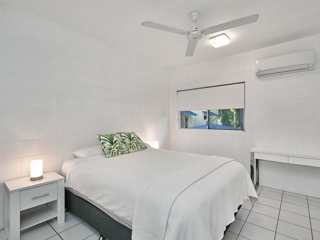 Sand Cay Apartment Within Meters of the Beautiful Clifton Beach