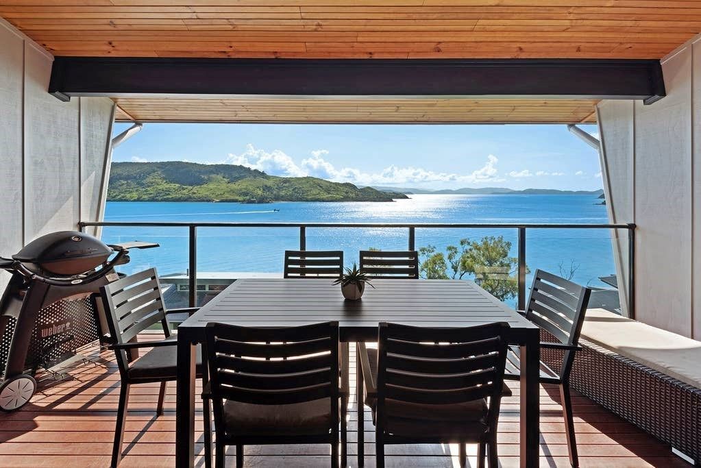 Shorelines 18 – Seaview Apartment on Hamilton Island