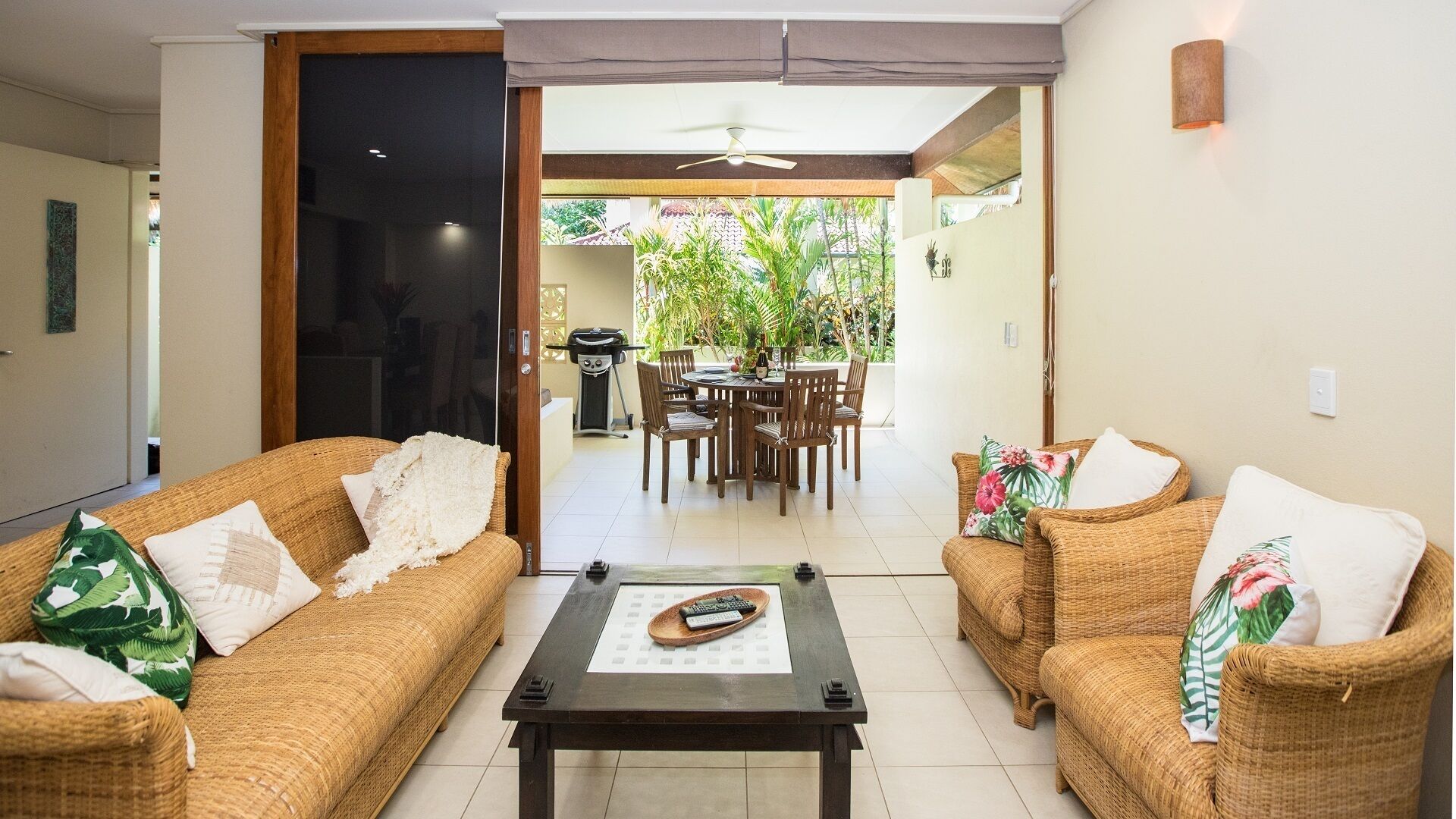 Bali Beach Villa - Port Douglas