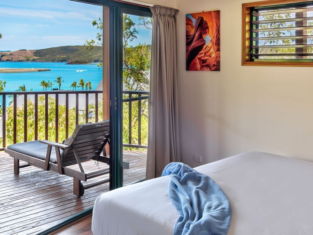 Casuarina Cove Villa 1 on Hamilton Island by Hamorent