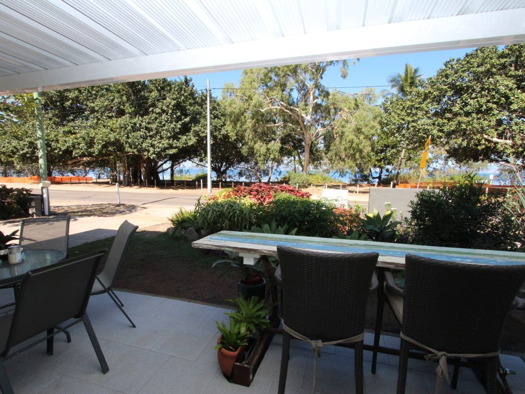 Island View Apt 1 - Arcadia, QLD