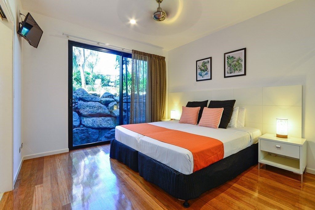 Pinnacle 3 - Seaview Apartment on Hamilton Island