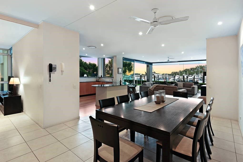 Pavillions 7 - Marina Front Apartment on Hamilton Island