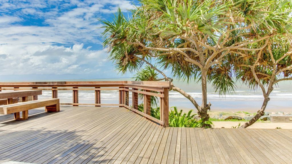 Panoramic Ocean Views Yeppoon CBD