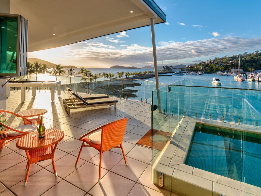 Pavillions Penthouse 25 - 4 Bedroom Luxury Ocean View Hamilton Island