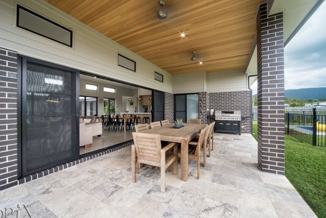 2 Bedrooms&1bathrooms&living Area in Luxury Whitsunday Home- 4.5km From Beach