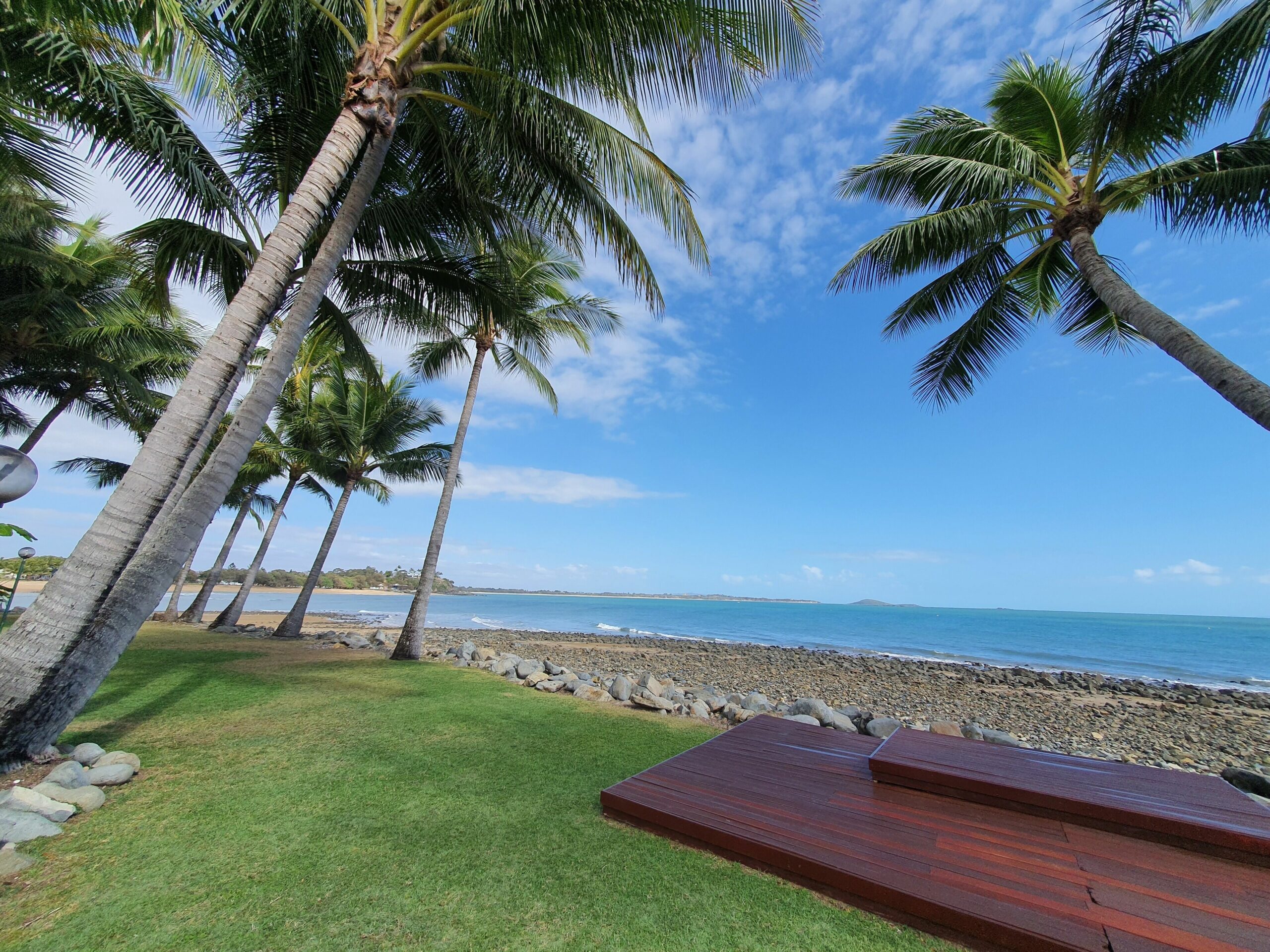 Dolphin Heads Resort-absolute Beachfront-whitsunday Getaway!