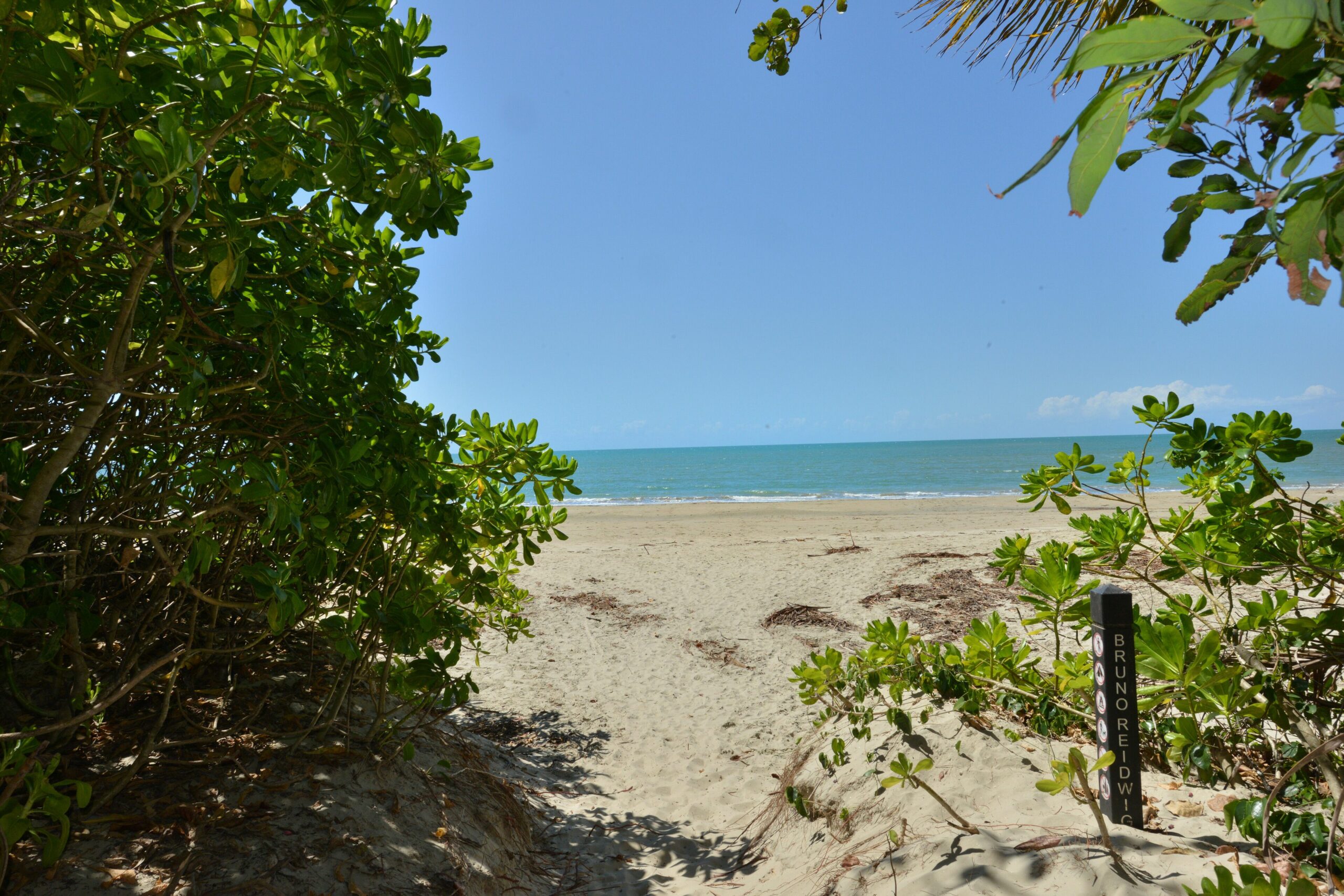 Beach Villa With Free Wifi on the Beach