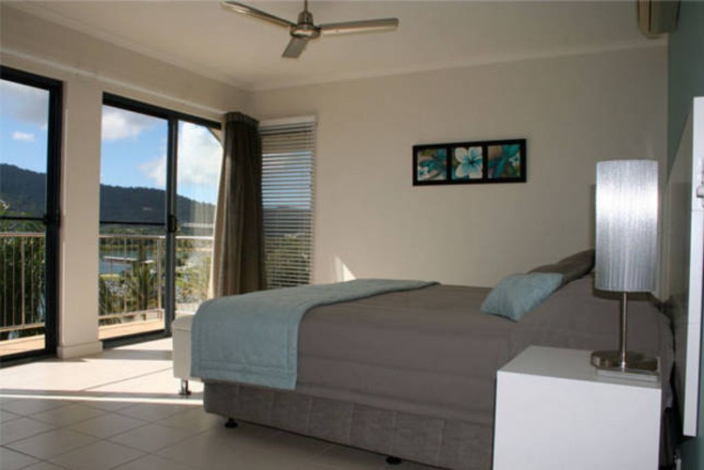 Airlie Bay Townhouse