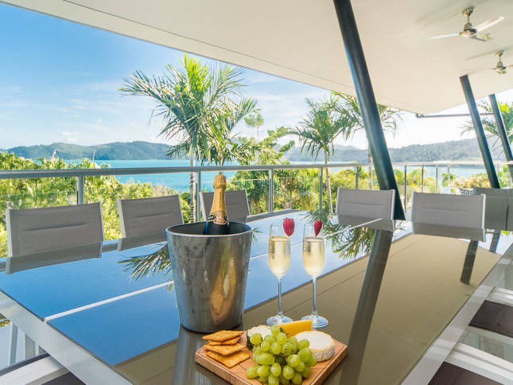 Peninsula 1 - Hamilton Island