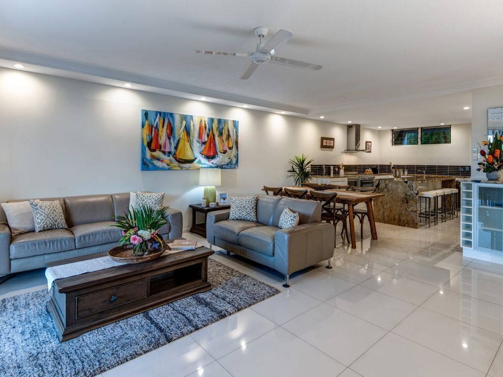 Poinciana 011 Central Location Free Golf Buggy Free Transfers Exquisitely Furnished