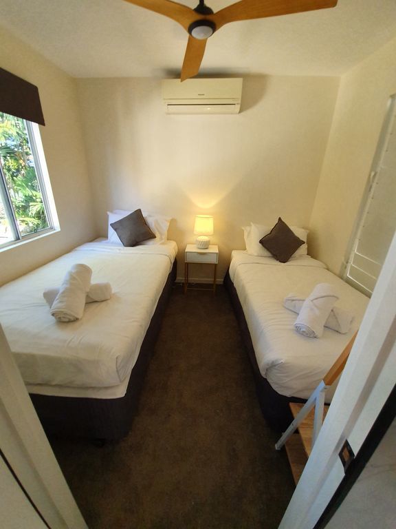 Cosy 2 Bedroom Home 5 Mins to CBD Free Netflix Self Check in