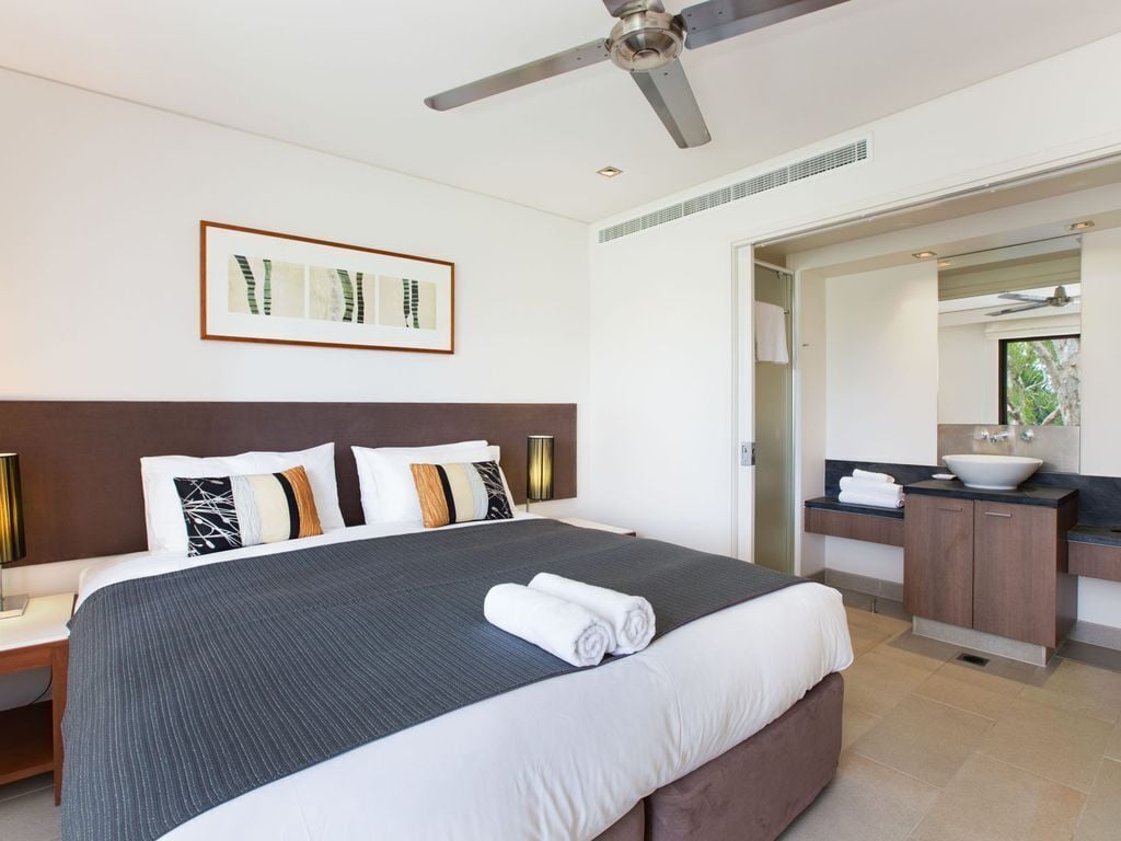 Private Two Bedroom Penthouse Apartment, Sea Temple Palm Cove