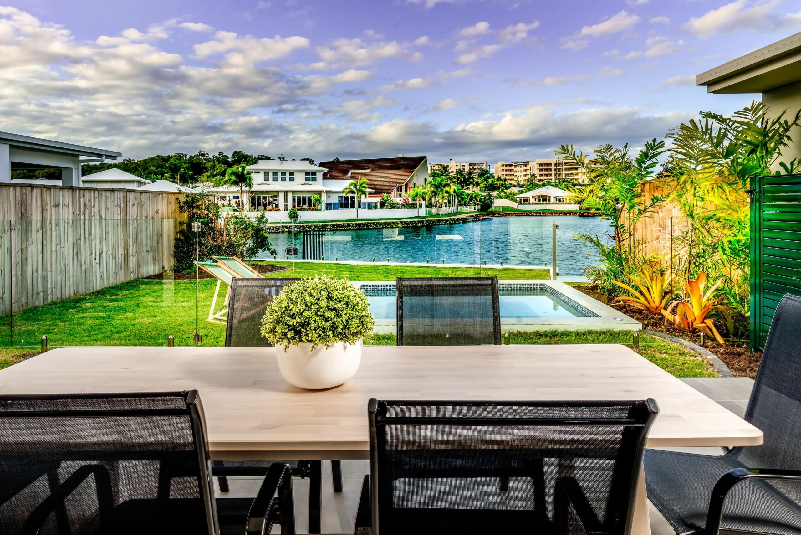 Stunning NEW Villa ON Blue Lagoon With Plunge Pool
