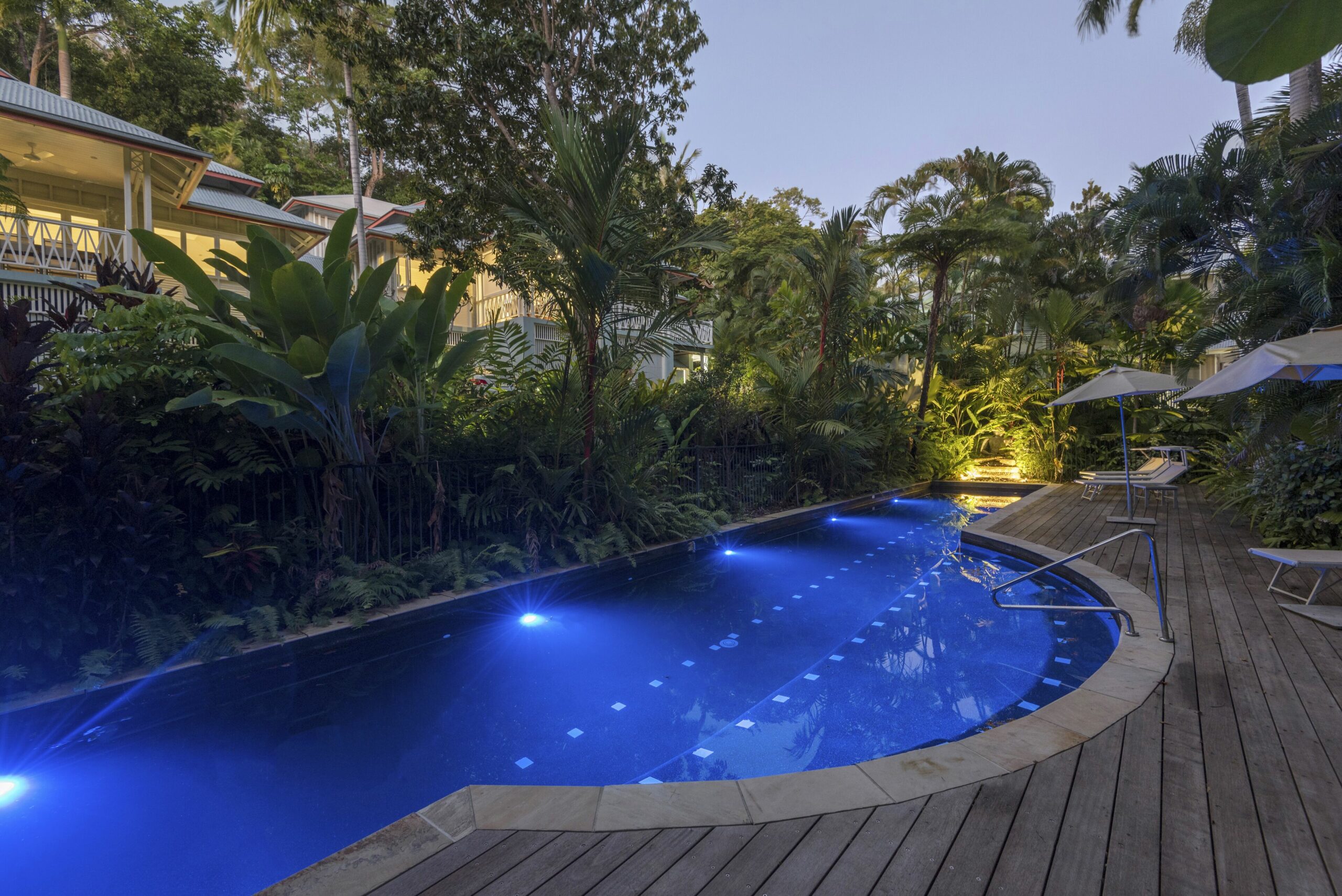 Amber Villa Port Douglas in the Heart of Town Newly Refurbished