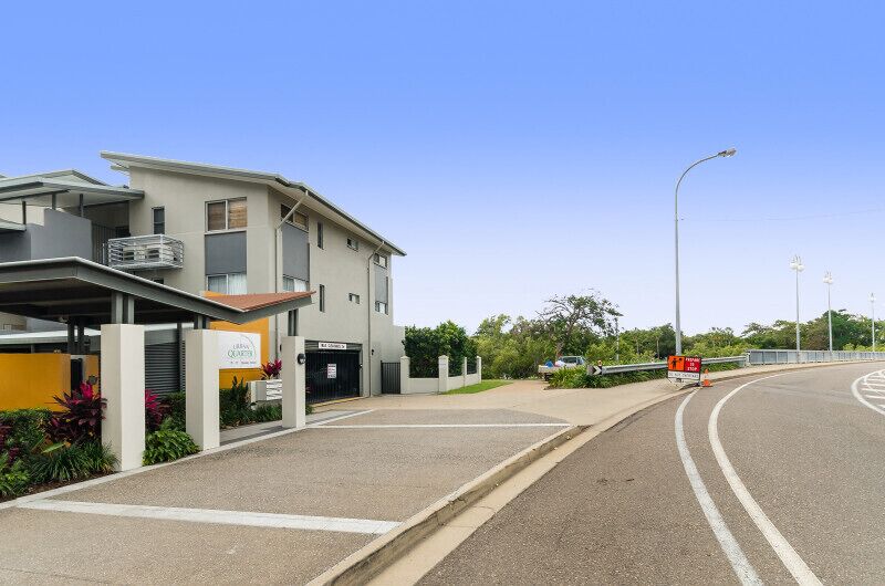 City Stadium Apartment on the riverfront