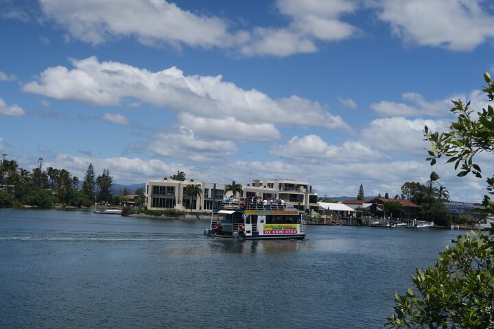 Gold Coast 1.5-Hour Sightseeing River Cruise from Surfers Paradise