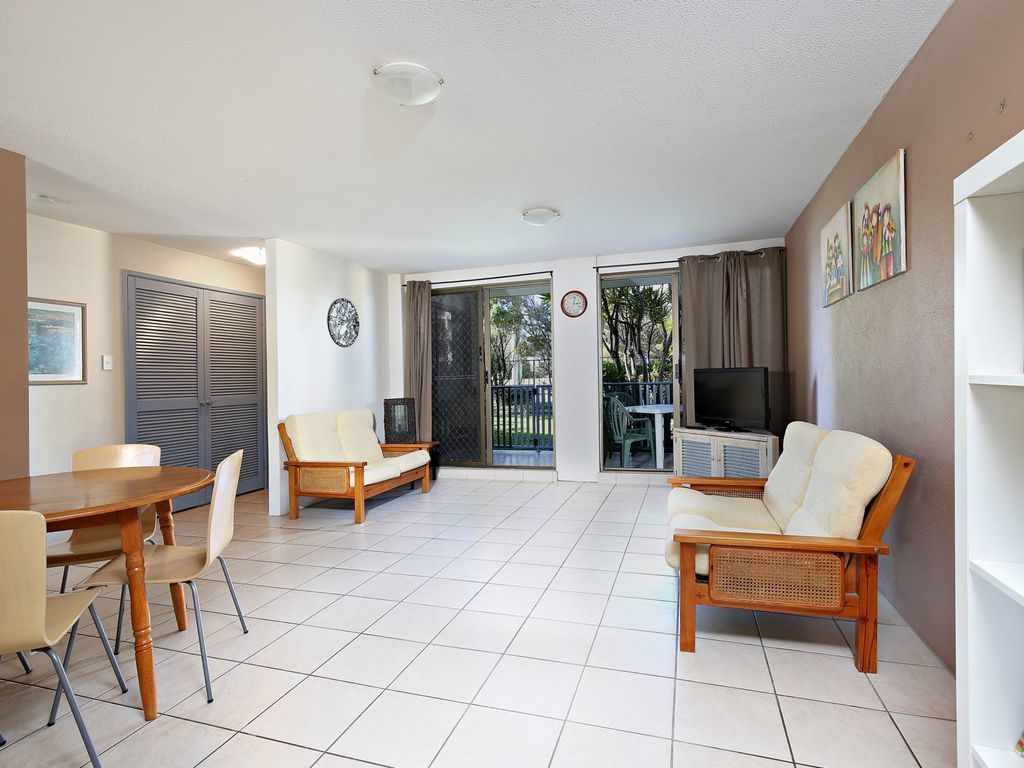 Levuka Unit 4, 14 Moreton Pde. Kings Beach