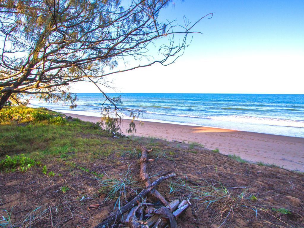 Nick's Place - ON Beach Holiday House