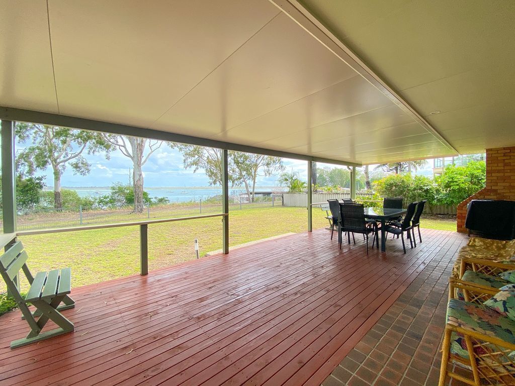 Conway - Burrum Heads- Riverfront - 3br- Aircon-pets Welcome