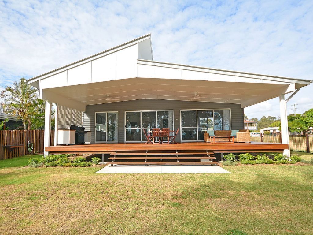 Beachside - Burrum Heads- Beachfront - 3br- Wifi